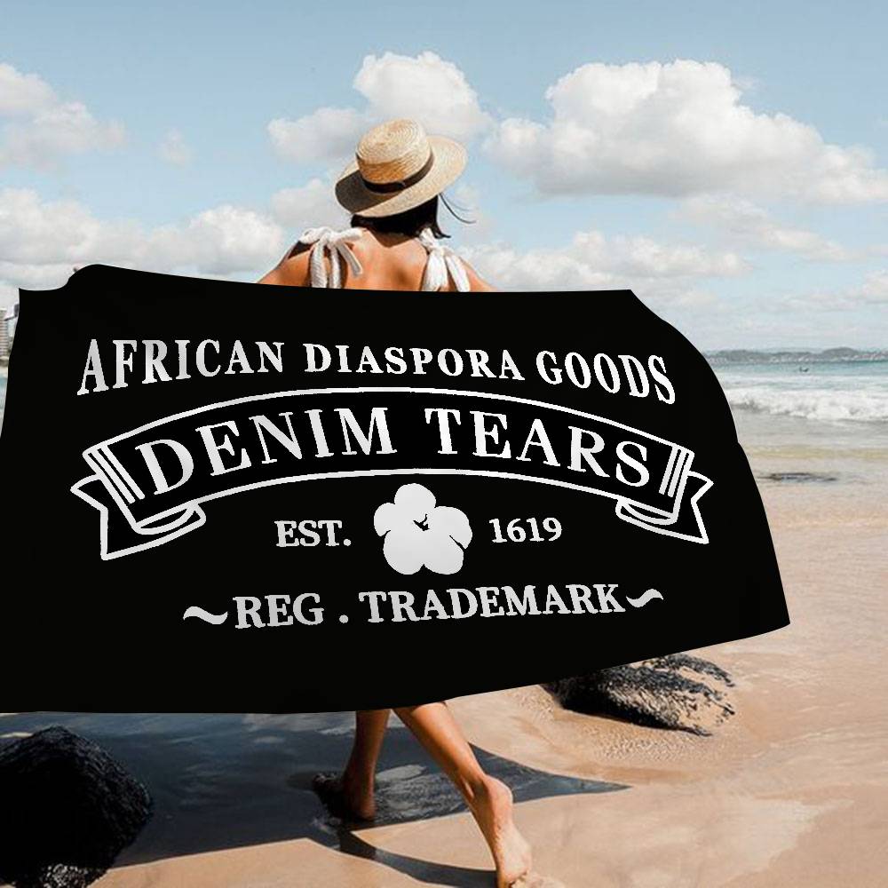 Streetwear D-Denim T-Tears Bra - огляд і ціна Streetwear Brand With Mountain Logo